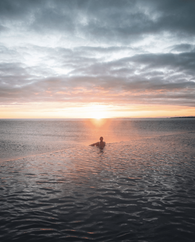 Crewfare Blog: Reykjavik, Iceland – The Full Rundown On This Bucket List Travel Destination