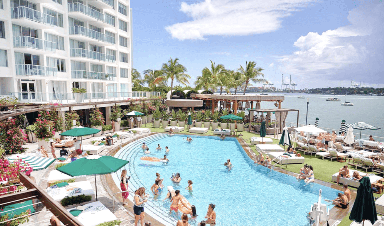 Crewfare Blog: The Ultimate Ultra Music Festival Hotel Guide: Stay in Style in Miami