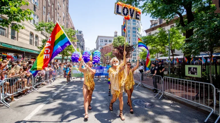 Crewfare Blog: Last Minute NYC Pride Hotels + Guide