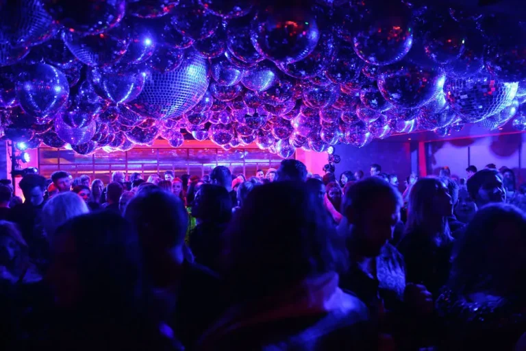 Crewfare Blog: Party Around the World: The Biggest Party Travel Destinations